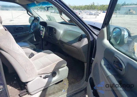 2002 Ford F-150 Xl/Xlt из США, поврежденный, VIN 1FTRX17292NA32404